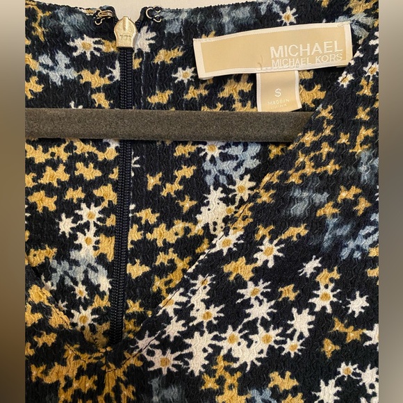 Navy Michael Kors A-Line Short Sleeve Floral Dress - Picture 3 of 4